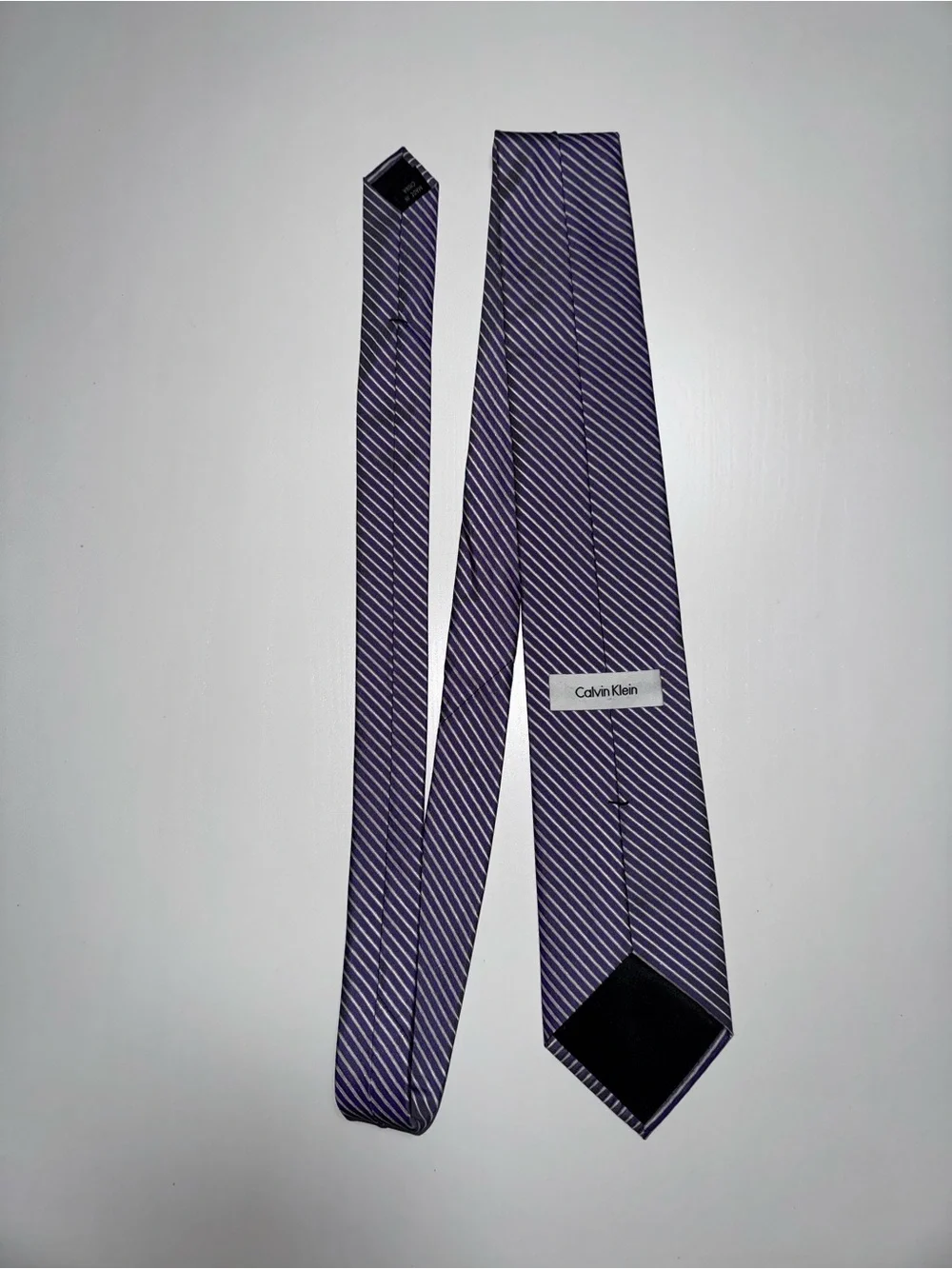 Calvin Klein silk Purple and White Diagonal Stripe Tie